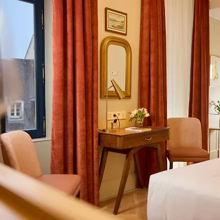 Maison 1896 * Бон