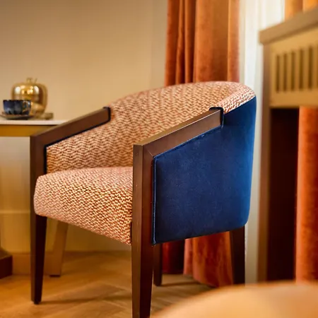 Maison 1896 * 본느