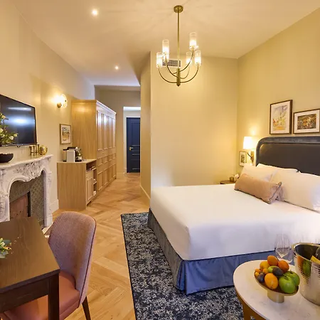 Maison 1896 Отель Бон