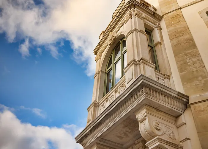 Maison 1896 * Бон