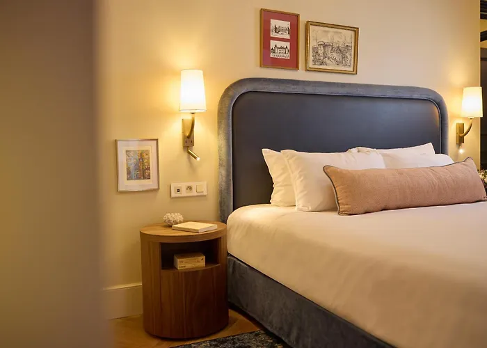 Maison 1896 Готель