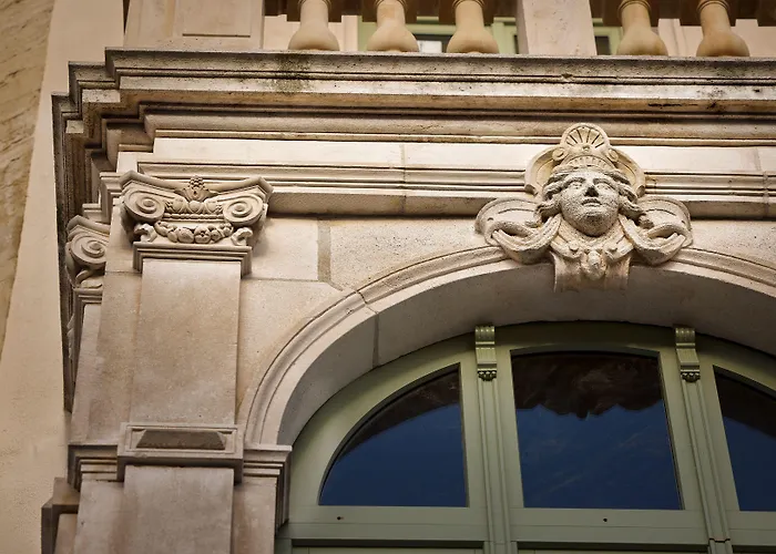 Готель Maison 1896 *